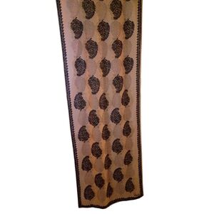 Vintage Vera Neumann Elegant Black And White Leaf Patterned Silk Scarf